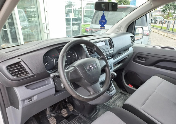 Toyota ProAce cena 99900 przebieg: 181000, rok produkcji 2018 z Strumień małe 154